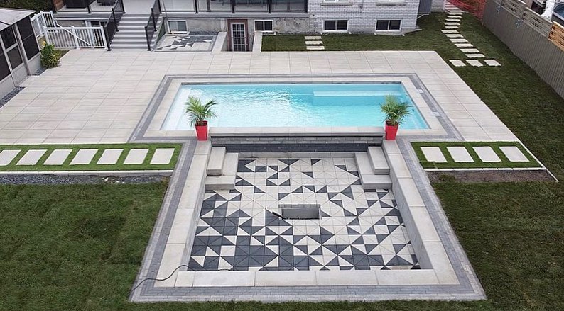 Photo post from techobloc.