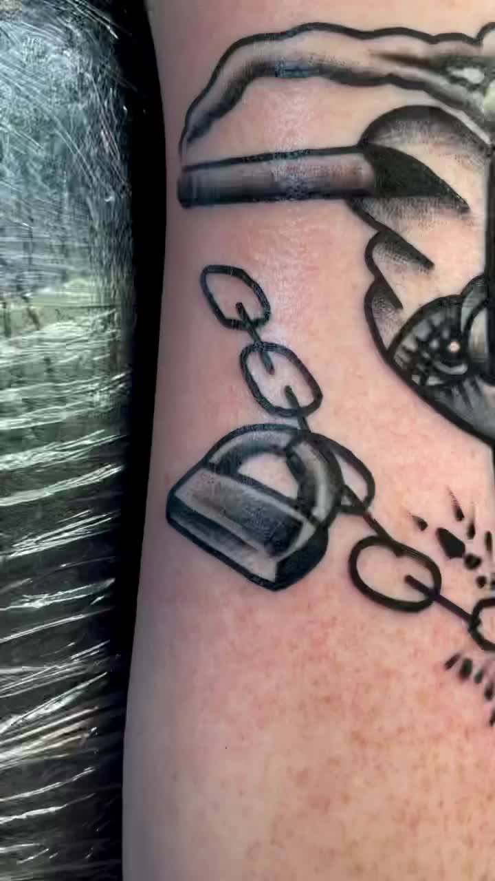 Video post from puritythroughobscurity.