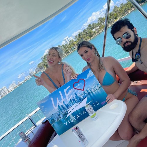 Photo post from vistayachts.