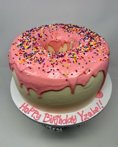 Photo post from famous_creations_catering.