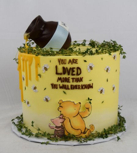 Photo post from marquettescakestudio.