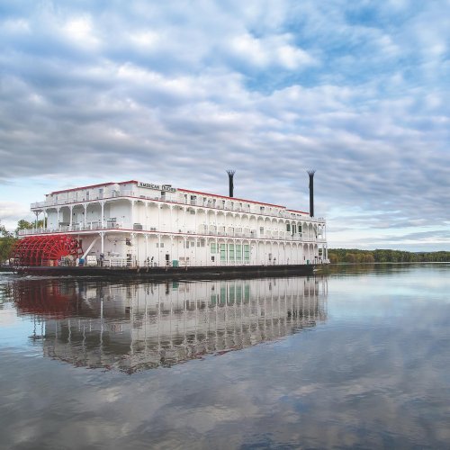 Photo post from taucktravel.