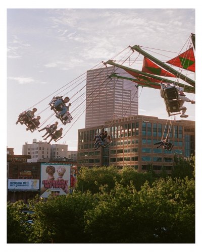 Carousel post from moderngrainphotography.