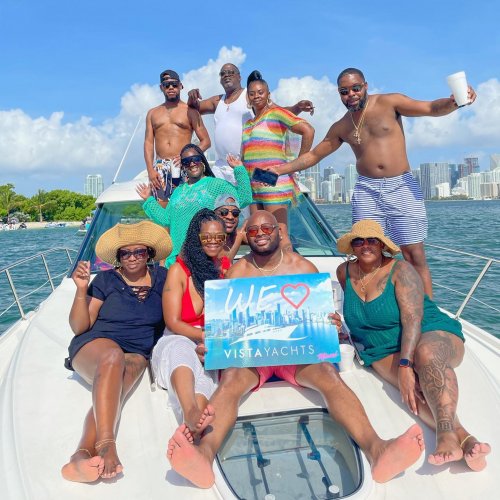 Photo post from vistayachts.