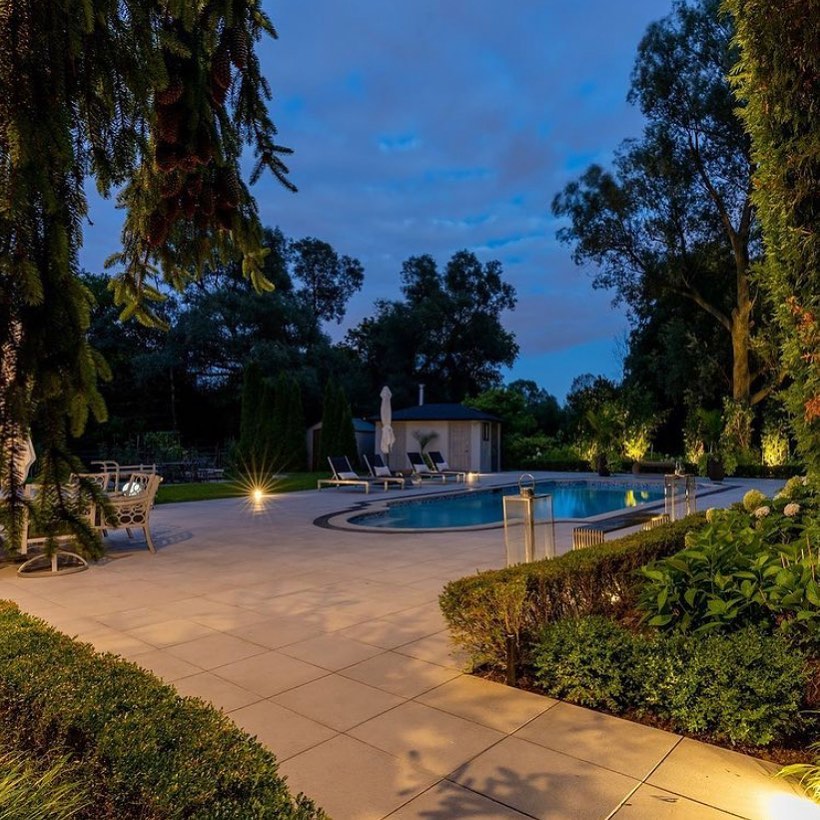 Photo post from techobloc.