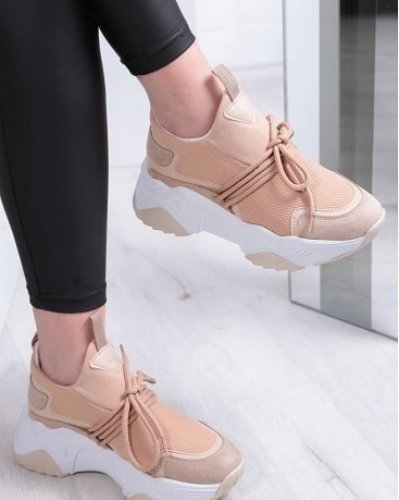 Carousel post from ossoshoes.