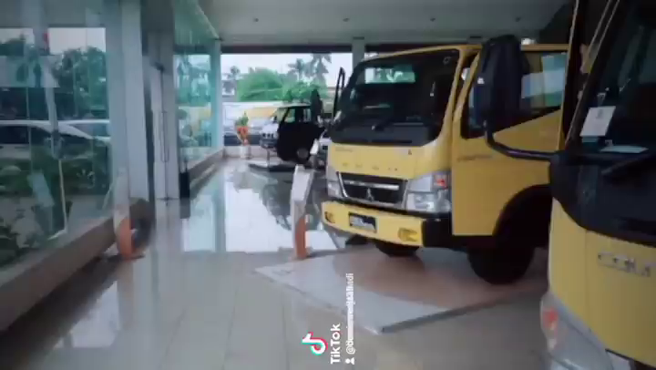 Video post from bumenredjaabadi.