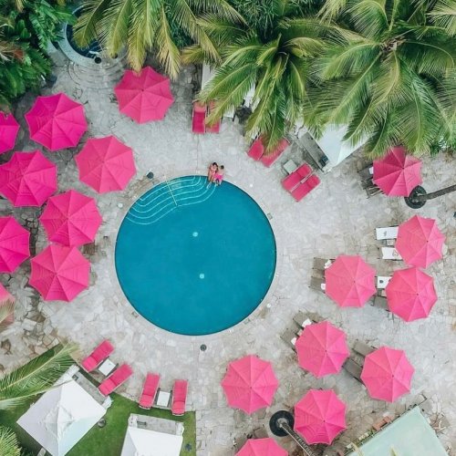 Photo post from taucktravel.