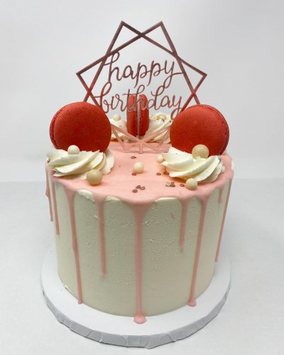 Photo post from famous_creations_catering.
