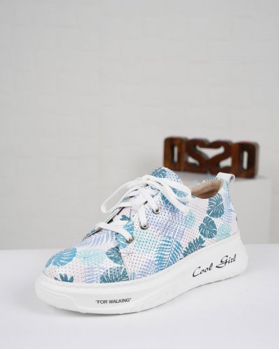 Carousel post from ossoshoes.