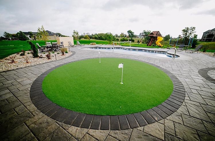 Photo post from techobloc.