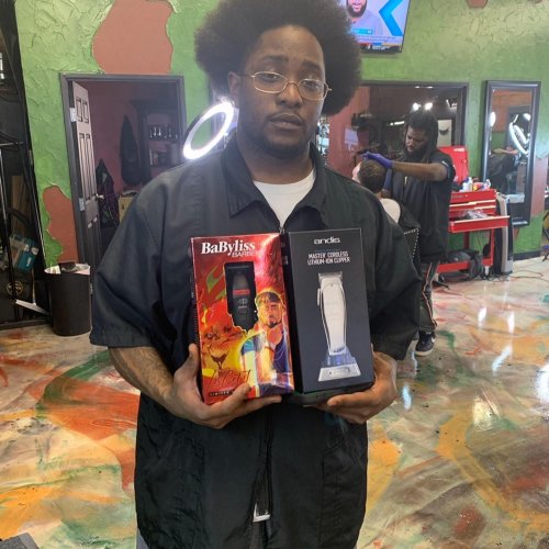 Carousel post from iamthebarberplug.