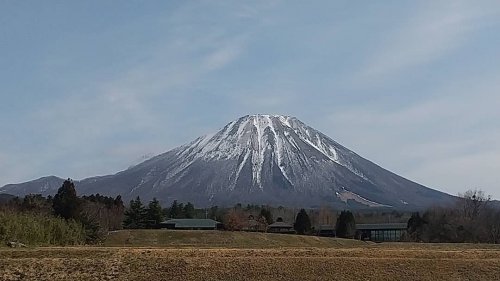 Photo post from daisenbackpackers.