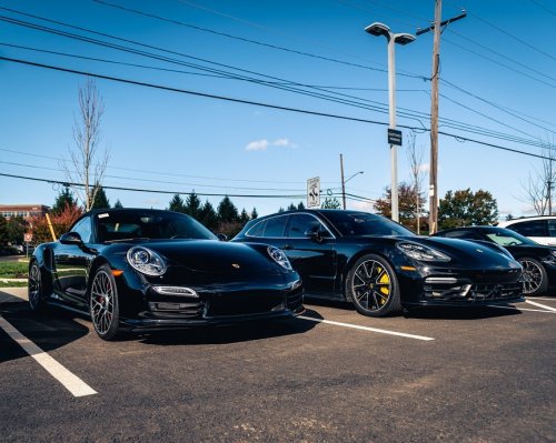Carousel post from porschewarrington.