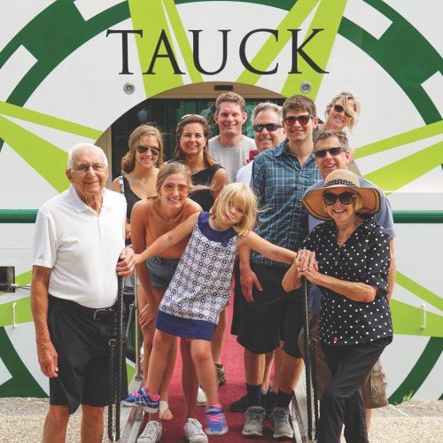Photo post from taucktravel.