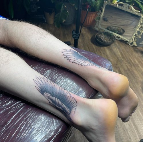 Carousel post from mountainsidetattoo.