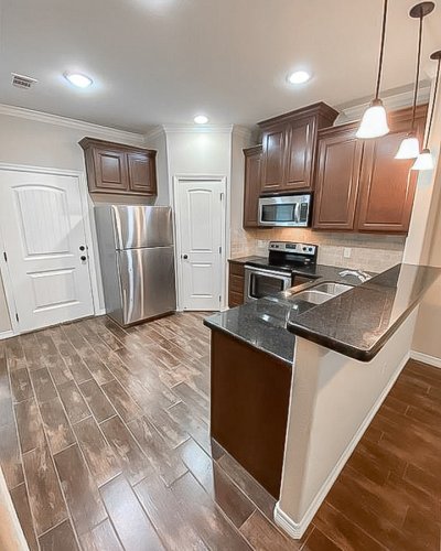 Carousel post from aggierelo.