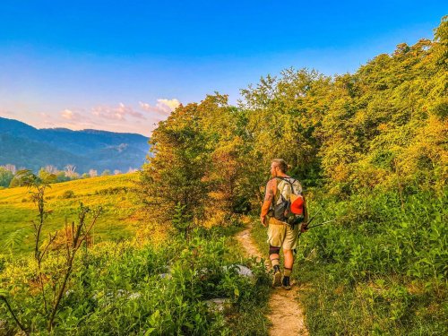 Photo post from trekdirtyto.me.