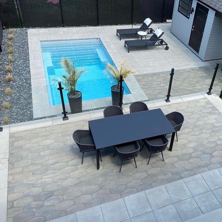 Photo post from techobloc.