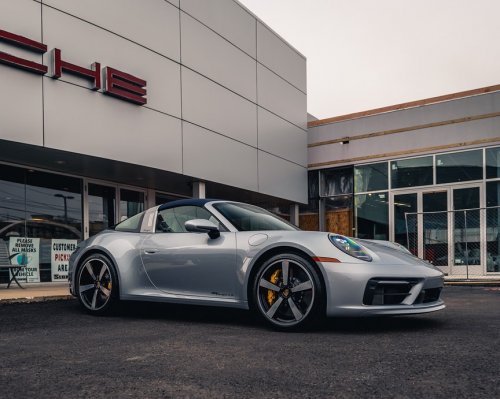 Carousel post from porschewarrington.