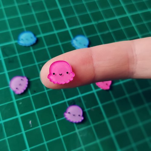 Photo post from perdita00.