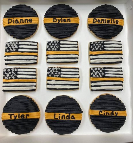 Photo post from marquettescakestudio.