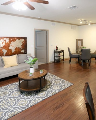 Carousel post from aggierelo.