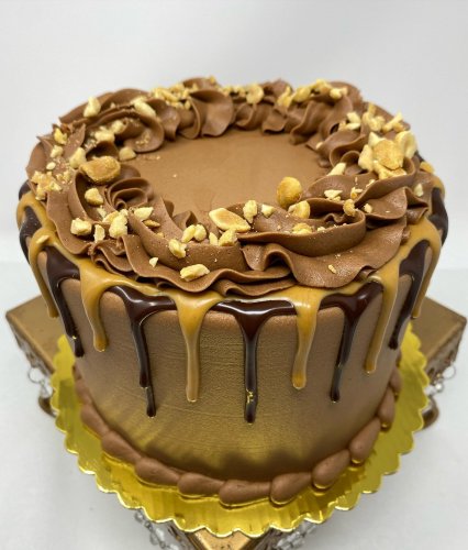 Carousel post from famous_creations_catering.
