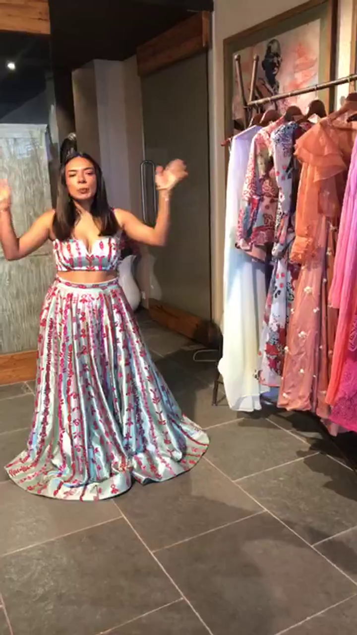 Video post from payal_zinal.