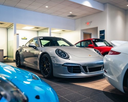 Carousel post from porschewarrington.