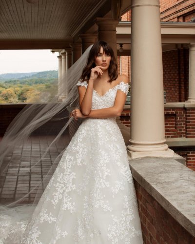 Photo post from jolibride.