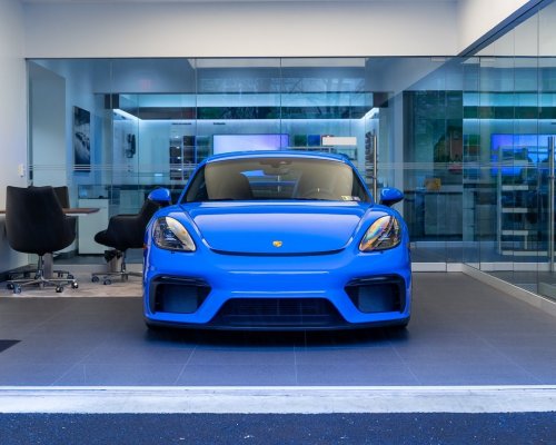 Carousel post from porschewarrington.