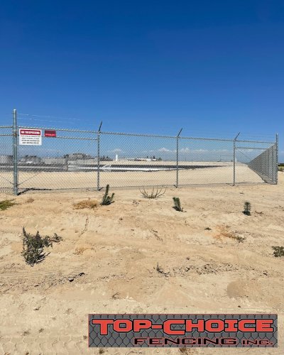 Carousel post from topchoicefencing.