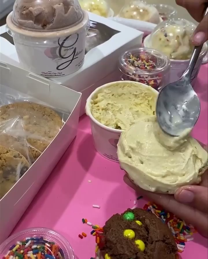 Video post from marquettescakestudio.