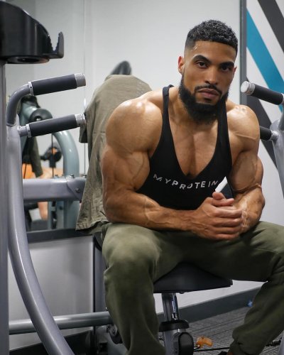 Photo post from ph_gains.