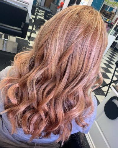 Carousel post from hairbyjessenia.