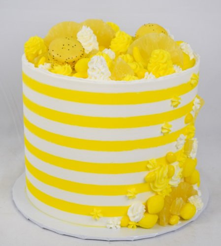 Photo post from marquettescakestudio.