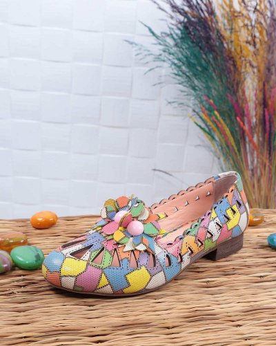 Carousel post from ossoshoes.