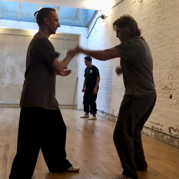 Video post from azischooloftaiji.