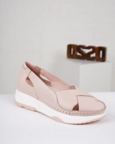 Carousel post from ossoshoes.