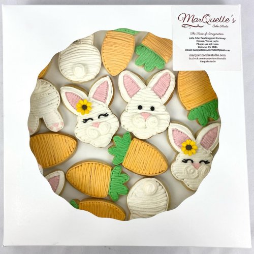 Photo post from marquettescakestudio.