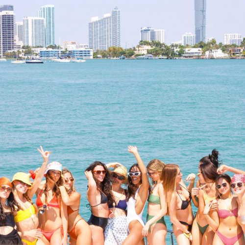 Photo post from vistayachts.