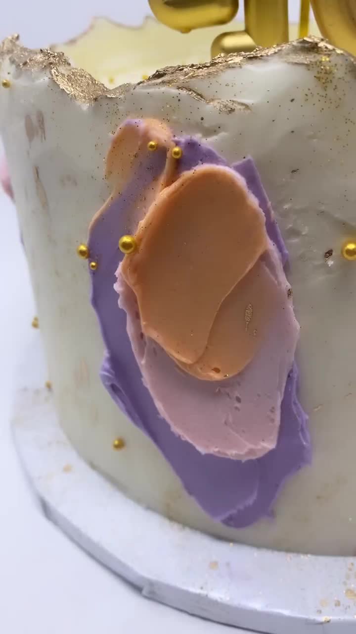 Video post from famous_creations_catering.