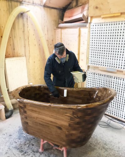 Carousel post from woodenbathsltd.