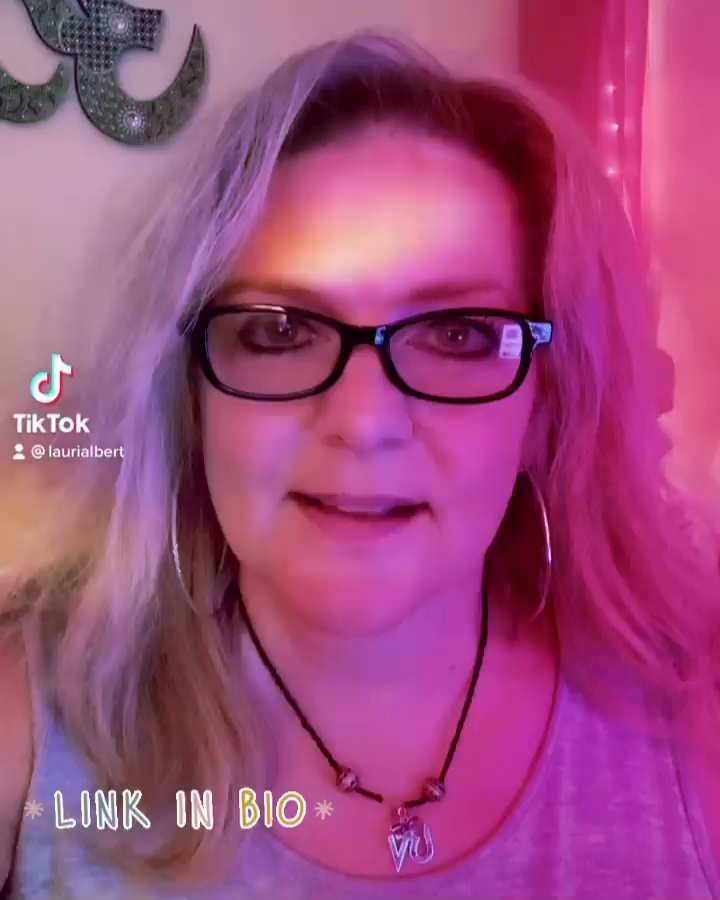 Video post from laurialbert_happymedium.