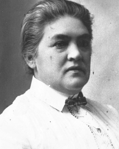 Photo post from teatro_carmen.