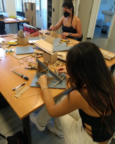 Carousel post from aur_arts.