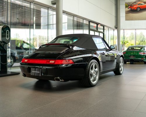 Carousel post from porschewarrington.