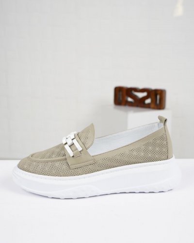 Carousel post from ossoshoes.
