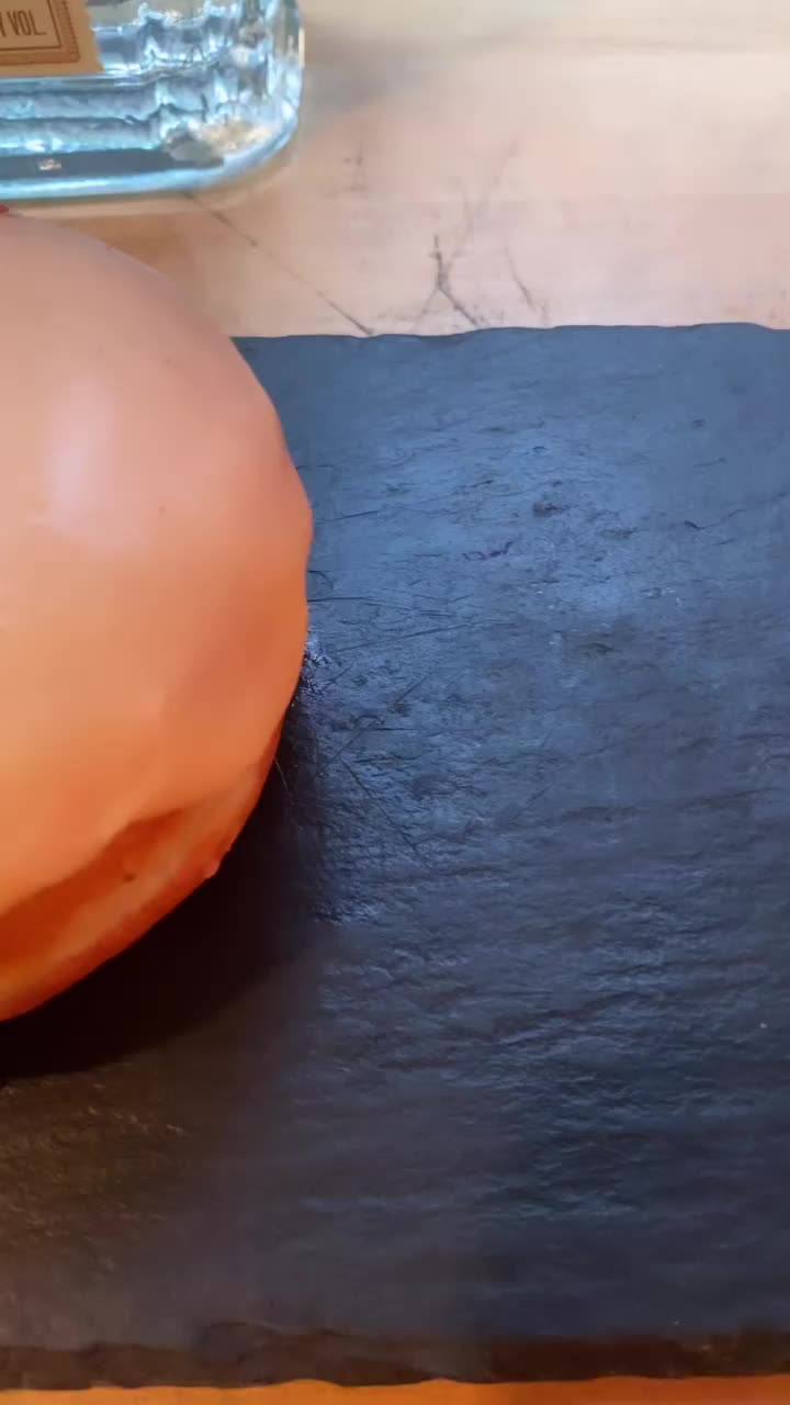 Video post from thedoughnutproject.